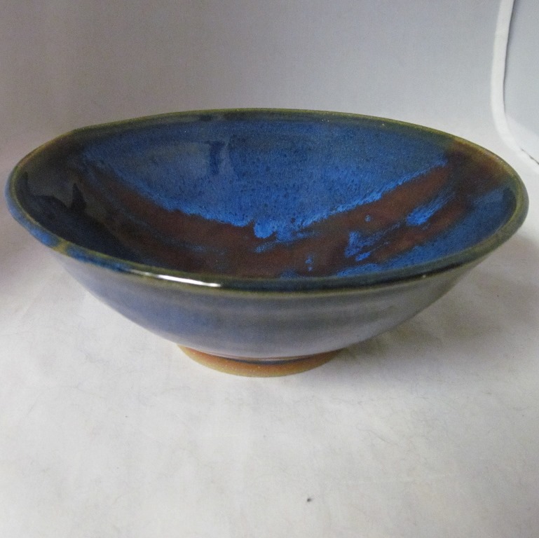 blue serving bowl
